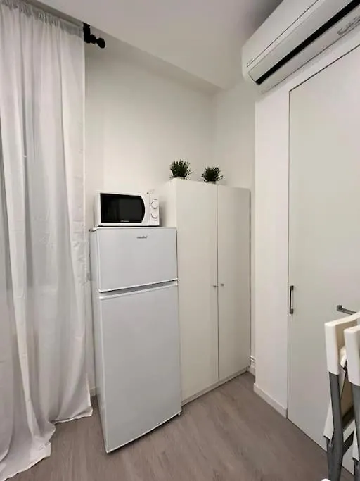 Apartment Padova 151 - Notte Milan Italy